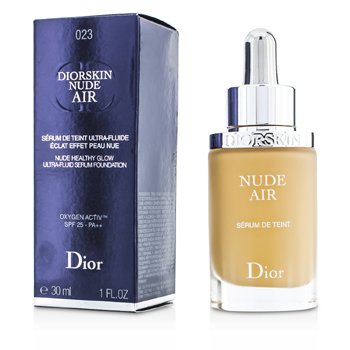 Vzdušný makeup pro nahé líčení se sérem Diorskin Nude Air Serum Foundation SPF25 - # 023 Peach